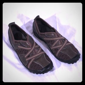 Privo Brown Pull On Walking/Hiking Shoes - Size 10